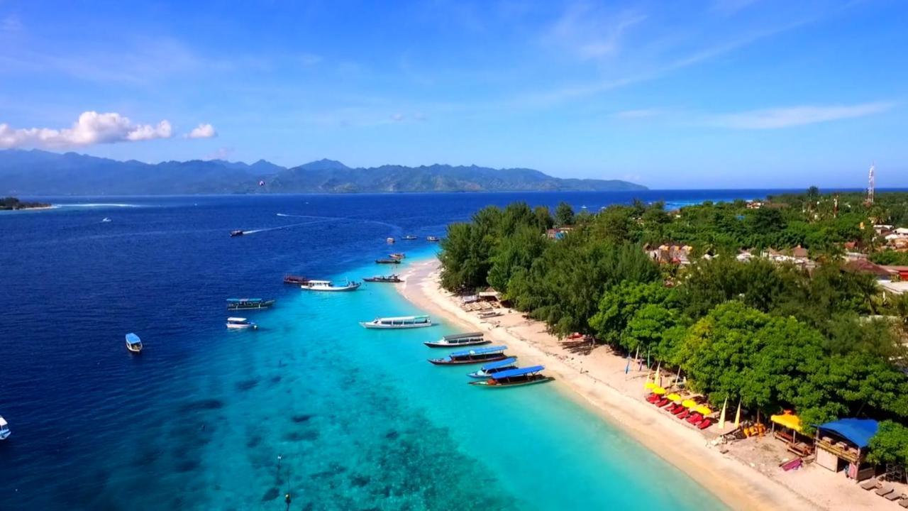 Gili Mesari & Homestay